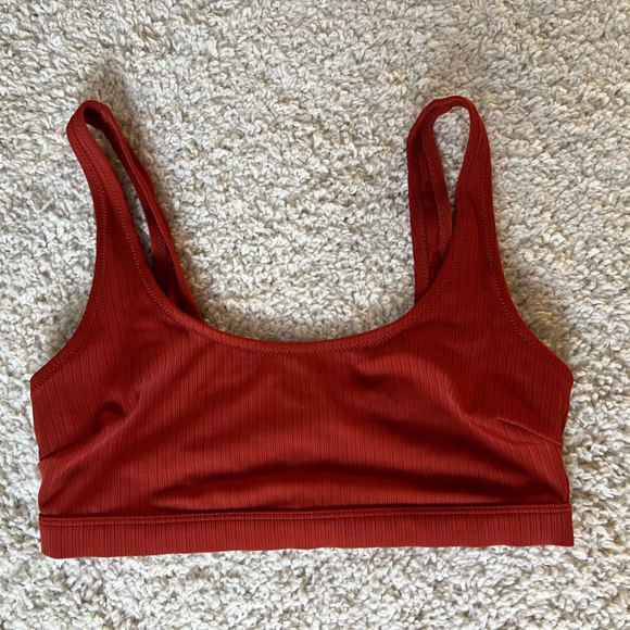 Women’s Medium Old Navy Bathing Suit Top GUC - Picture 1 of 7